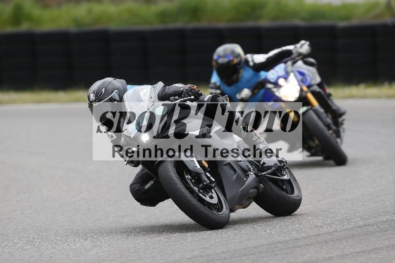 /Archiv-2025/04 13.04.2025 Get Faster Caremotion ADR/Gruppe gruen/27